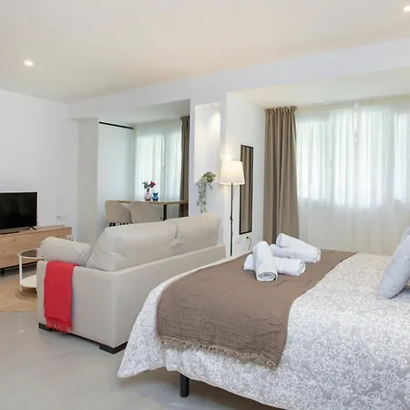 דירה Costa Tropical By Rent Me מוטריל